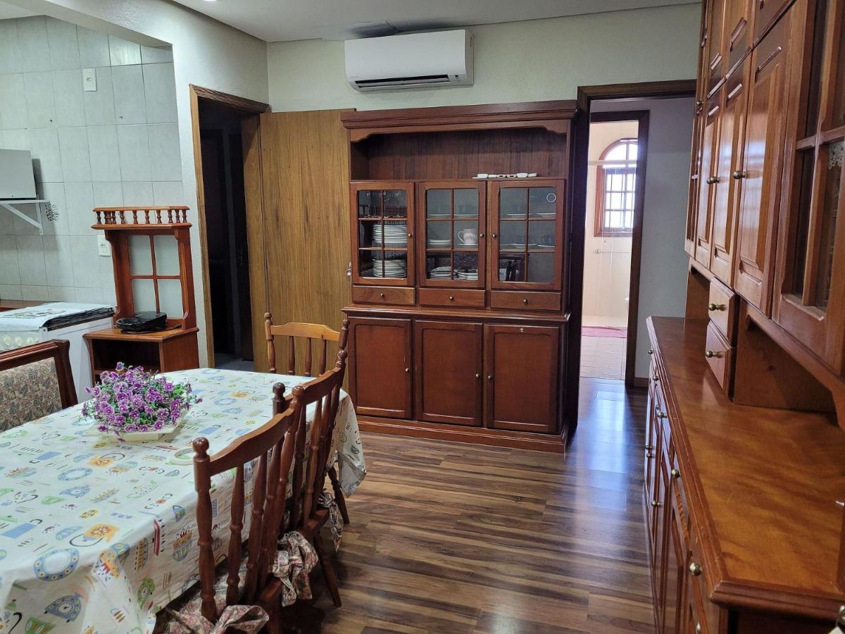 Ap. De 4 Quartos Com Ar A 150M Da Rua Coberta Gramado Exteriör bild